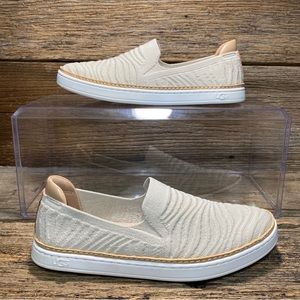 NEW! UGG Sammy Wavy Sea Salt Knit | Women's Casual Slip On Sneakers | size 6